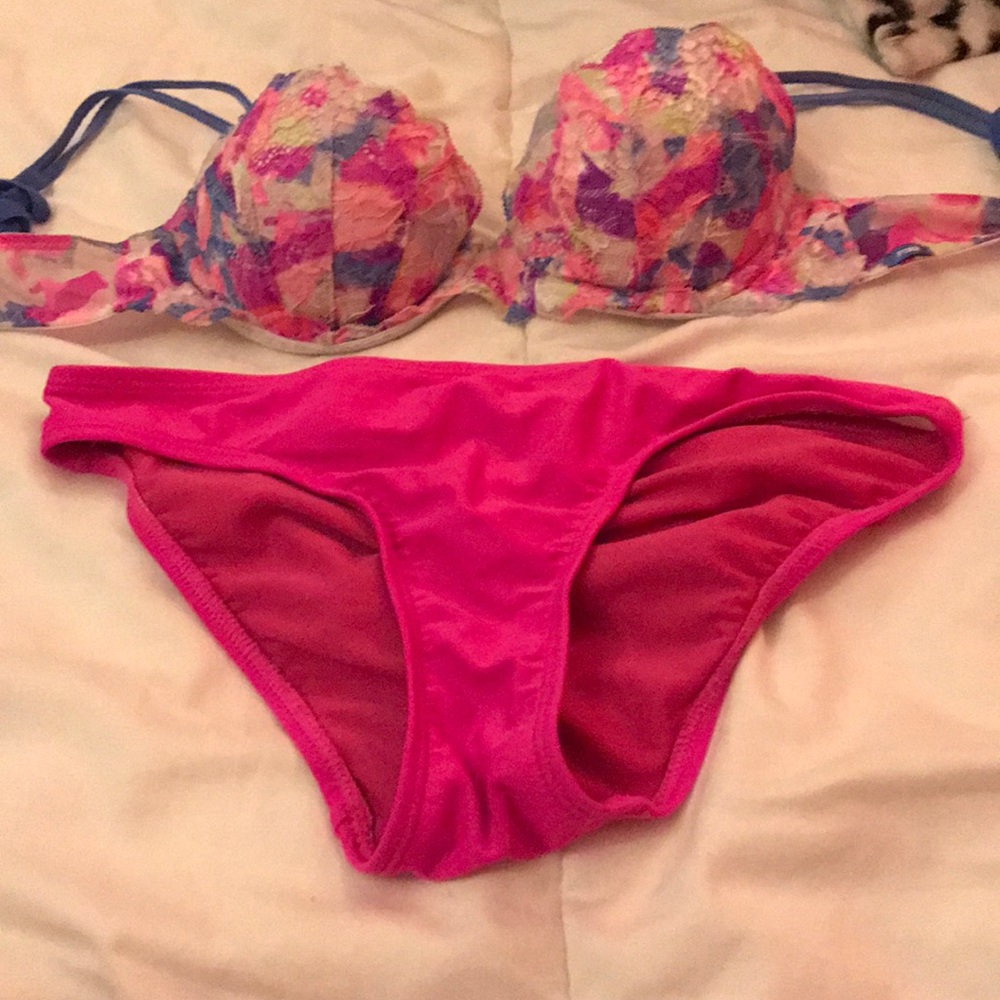 Bathing suit bottoms